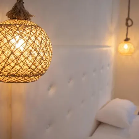 Lethe Apartment *